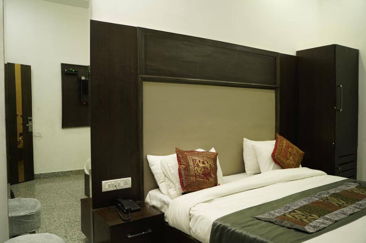 Hotel Anand Empire Near New Delhi Railway Station Exterior foto